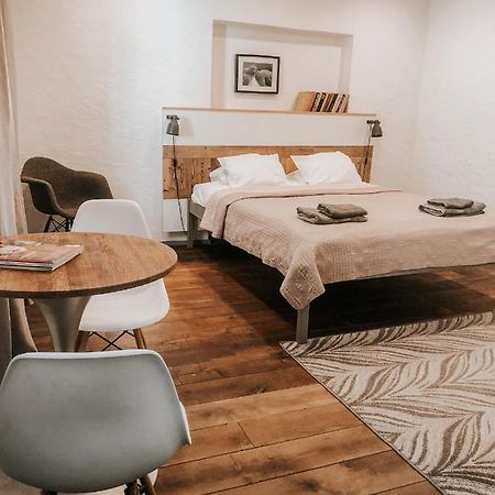 2 Balozi Hotell Kuldīga Eksteriør bilde