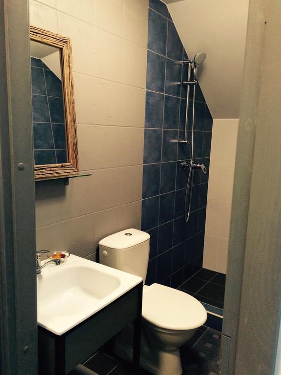 2 Balozi Hotell Kuldīga Rom bilde